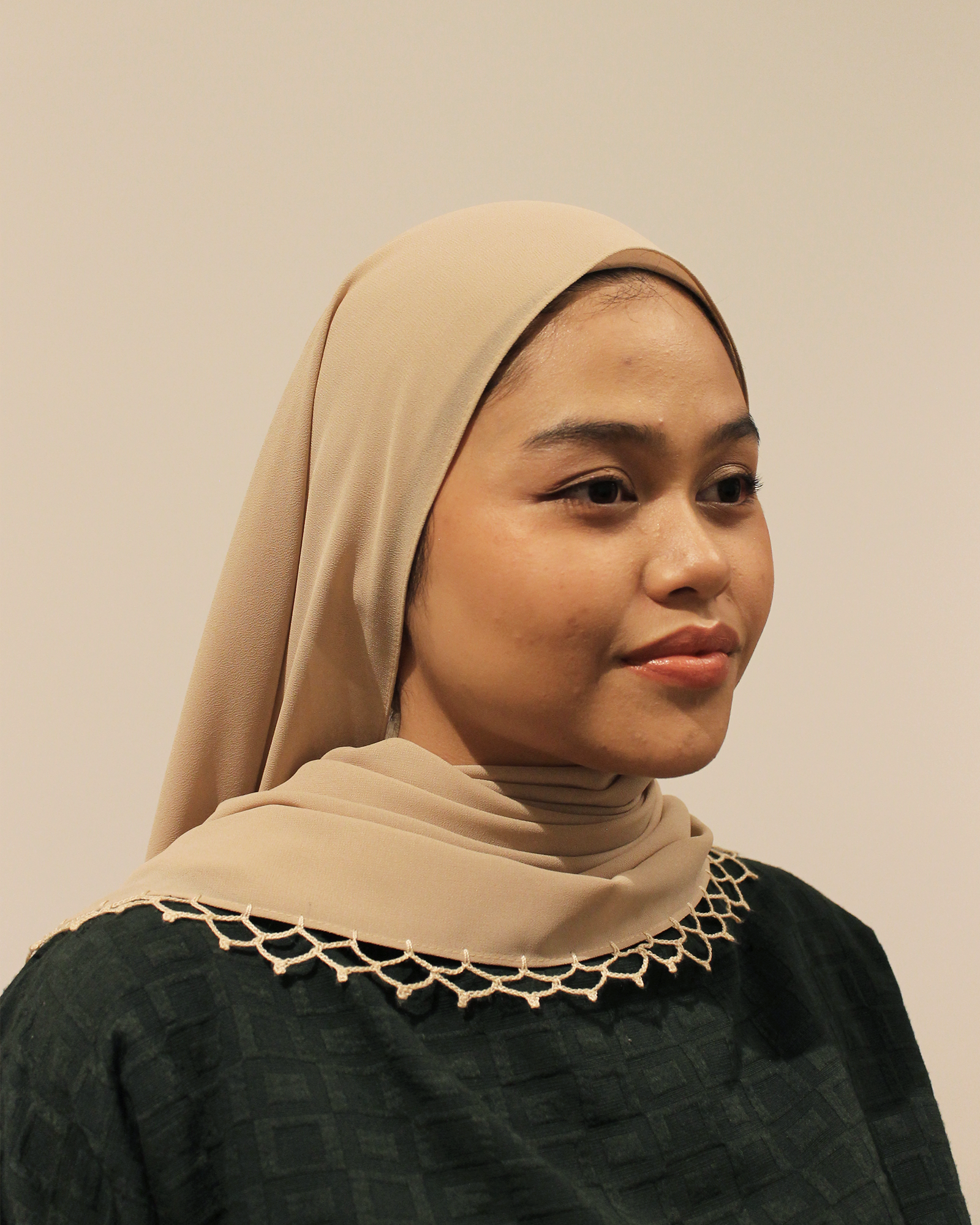 Juliette Crochet Shawl in Warm Nude - Image 2