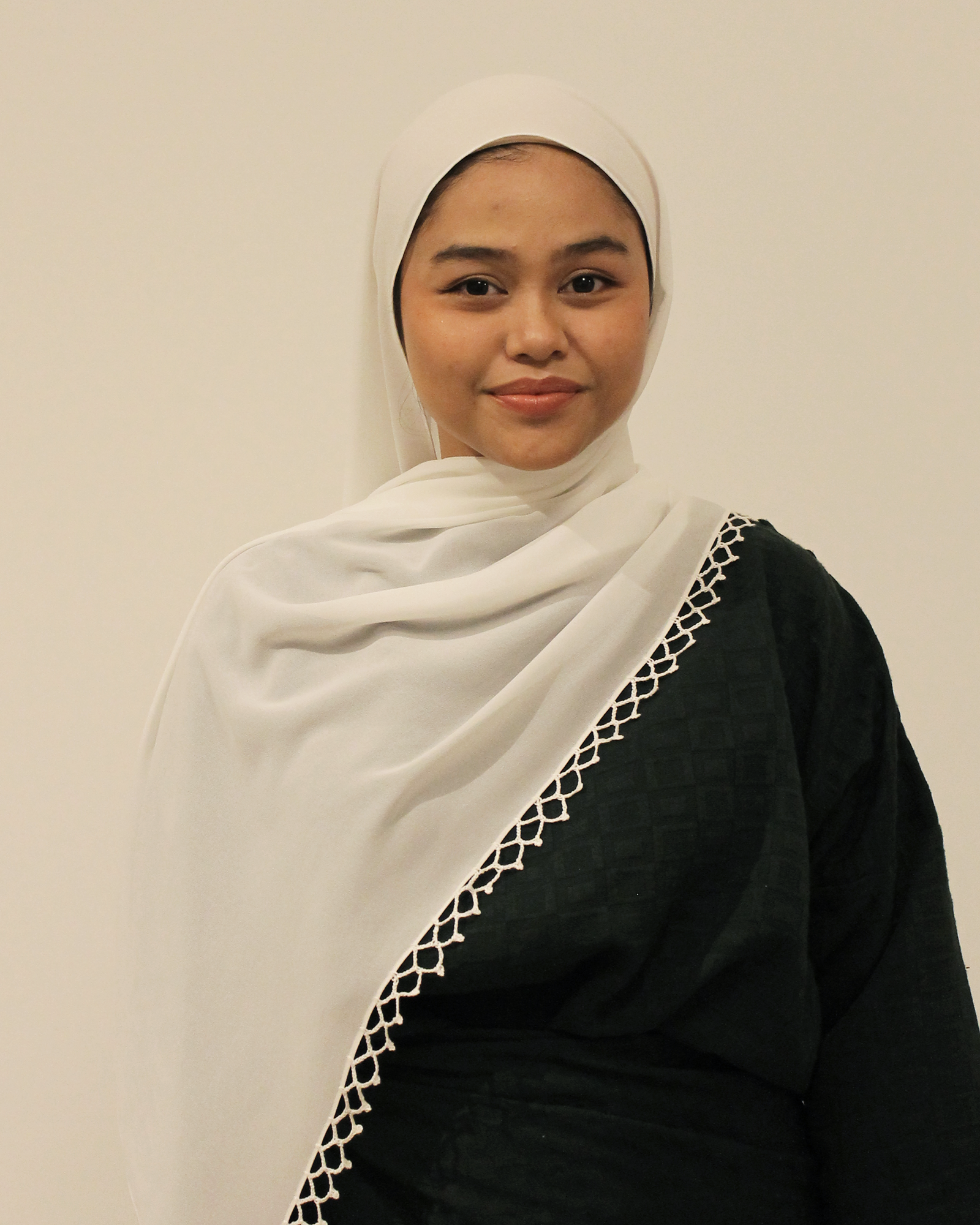 Juliette Crochet Shawl in Offwhite