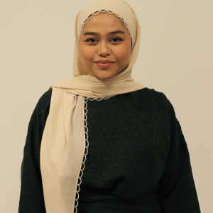 Sylvie Beads Shawl in Beige