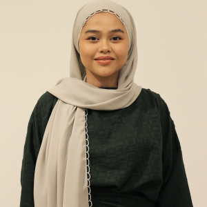 Sylvie Beads Shawl in Moss Grey